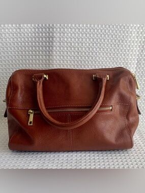 Rich Brown RACHEL ROY Leather Handbag w/ Gold Toned Hardware  Doctor Style #766